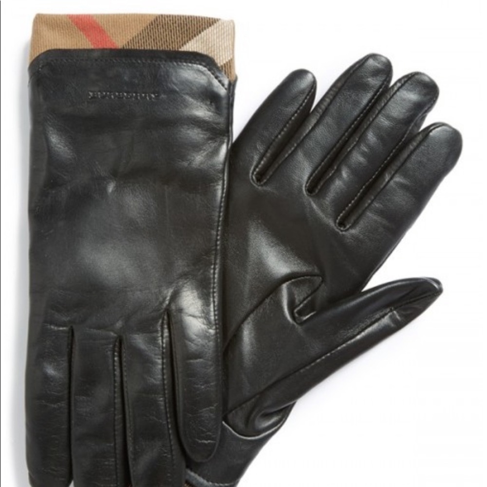 Burberry Women’s gloves